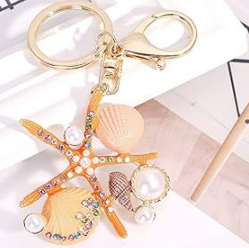 Starfish, Seashells & Pearls Keychain - Picture 15 of 15